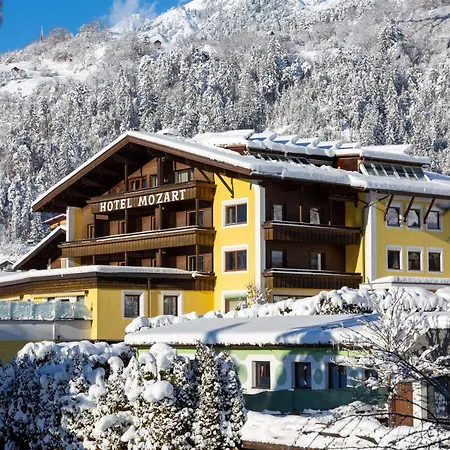 Hotel Mozart 4*