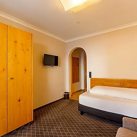 Otel Mozart