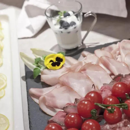 酒店 Mozart 兰德埃克