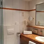 Hotell Mozart 4*